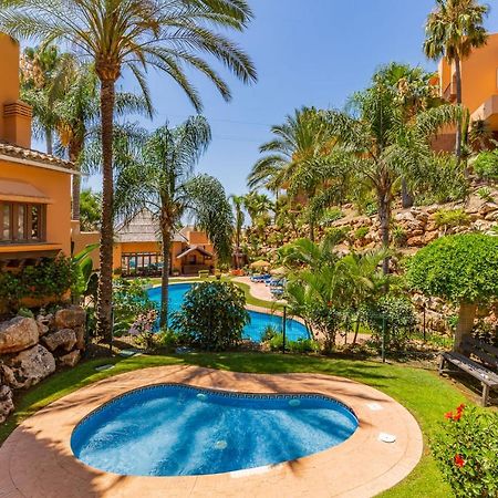 Garden Suite Beach & Relax Sitio de Calahonda エクステリア 写真